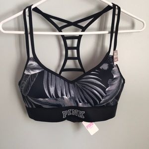 PINK, Victoria’s Secret. Ultimate LIGHT LIFT Sport
